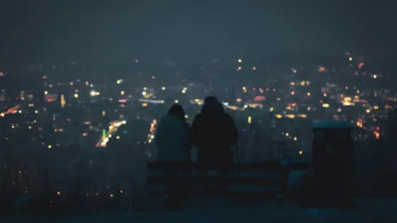 christian-lue-zNhq5JyPv9E-unsplash