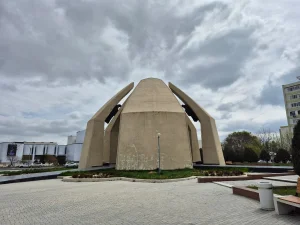 33ccfcdd-077a-40b5-9a52-b94320d37c93