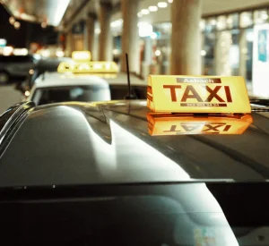 business__bespilotnye-taksi-nachnut-testirovat-v-kazahstane