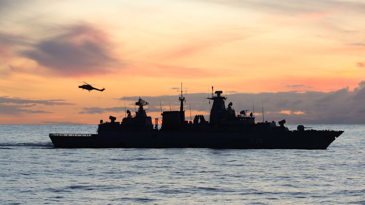 pexels-germannavyphotograph-1195753-18959229