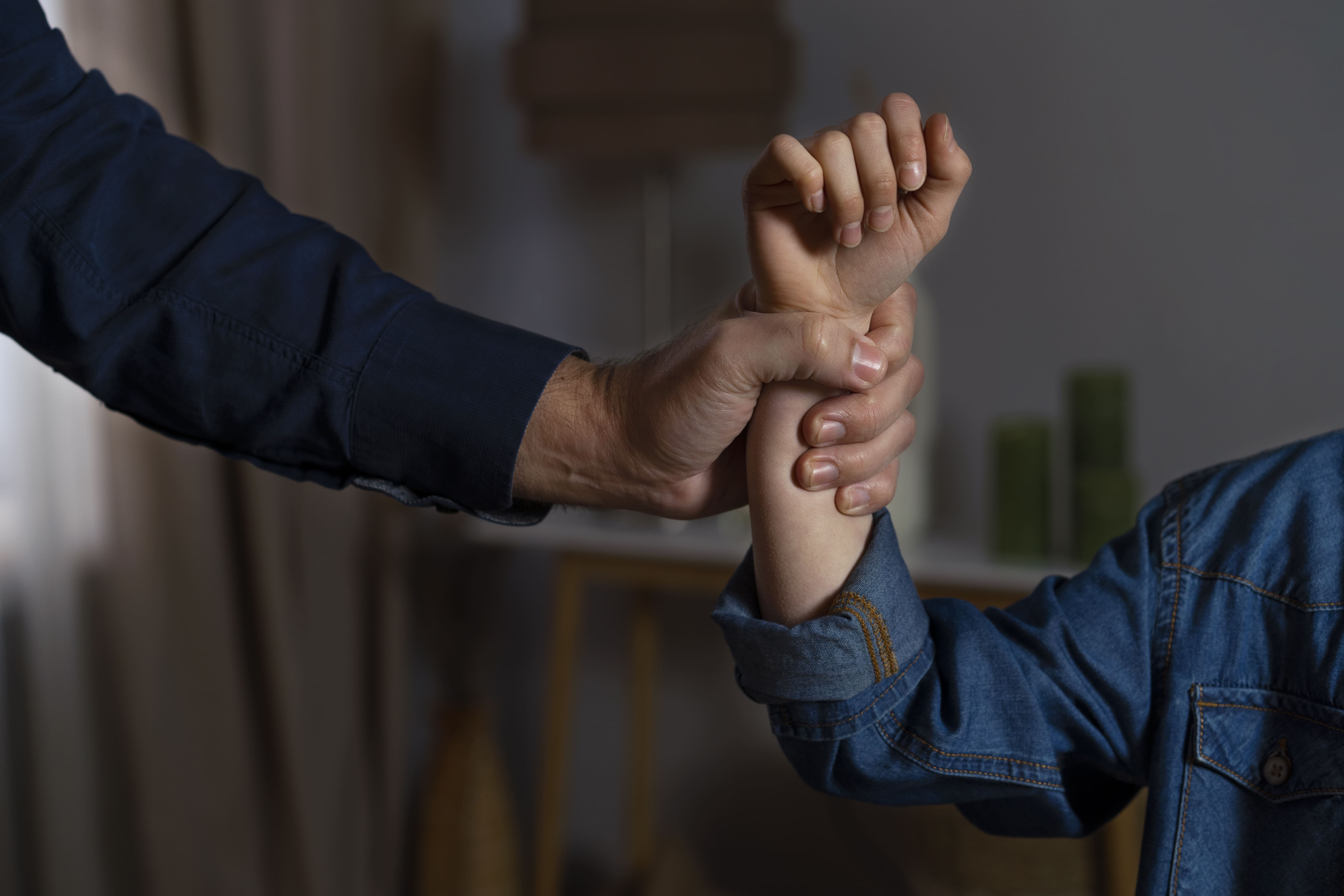 young-child-getting-physical-abuse-from-parent