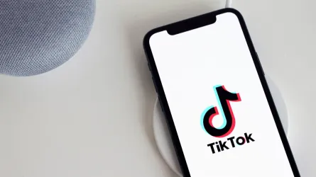 pexels-anton-8100-4132535